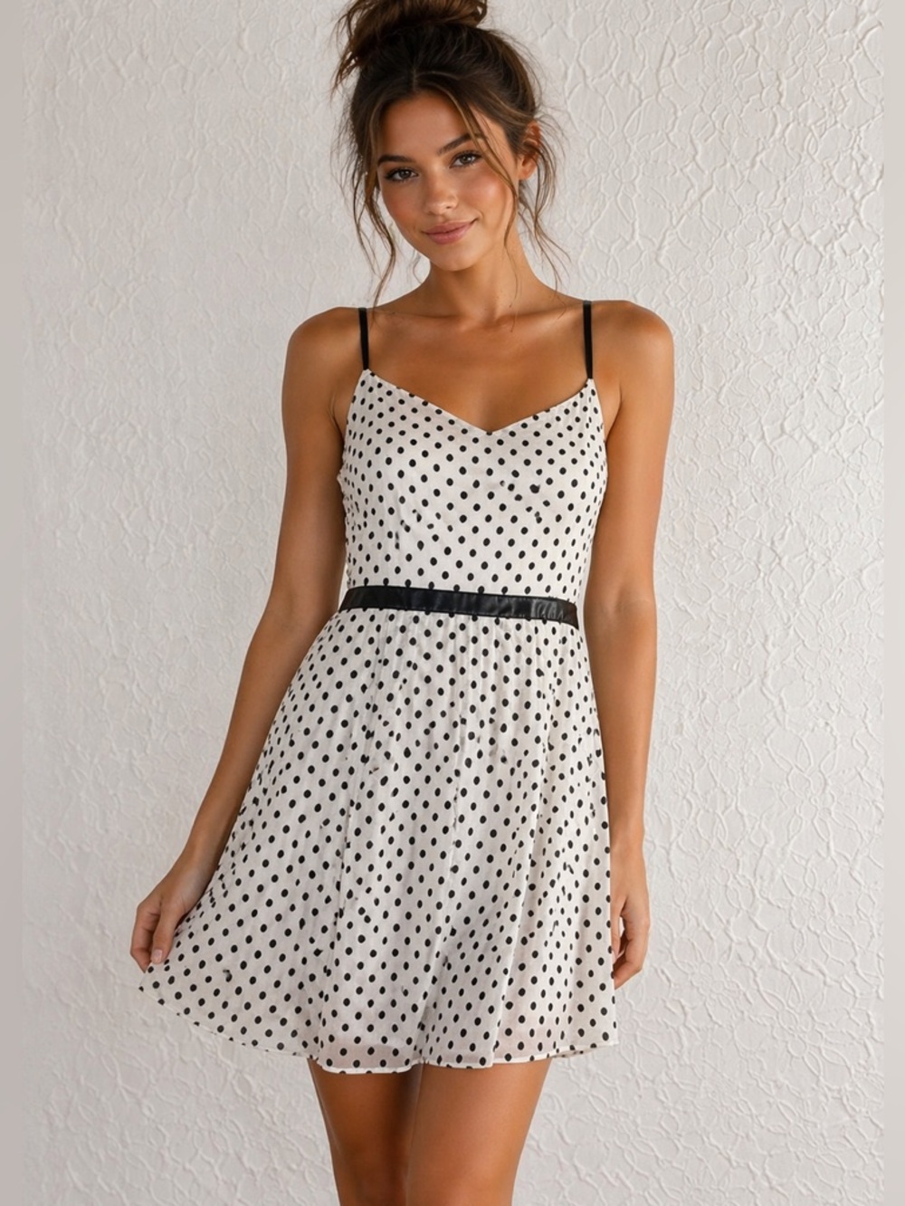 ✨🖤 Sam Edelman Polka Dot Dress – Classic, Flirty & Timeless! 🖤✨
